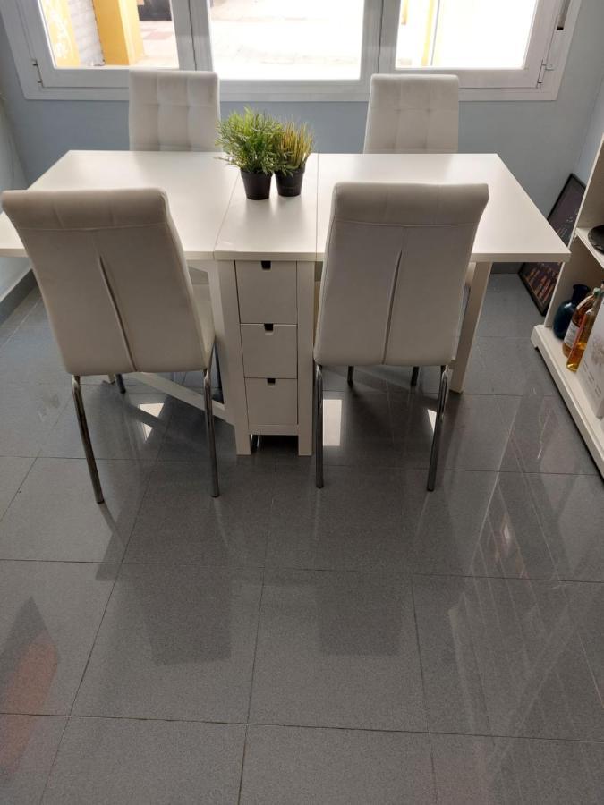 La Cueva Del Violin Apartment Torre Del Mar Ngoại thất bức ảnh